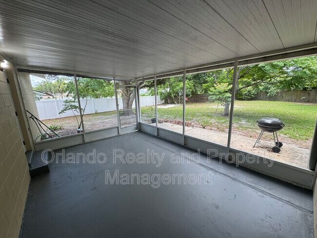 Building Photo - 105 Shomate Dr