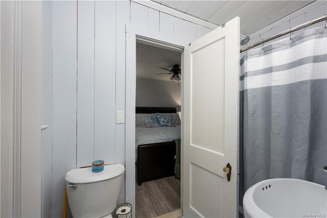 Building Photo - 299 Oscawana Lake Rd