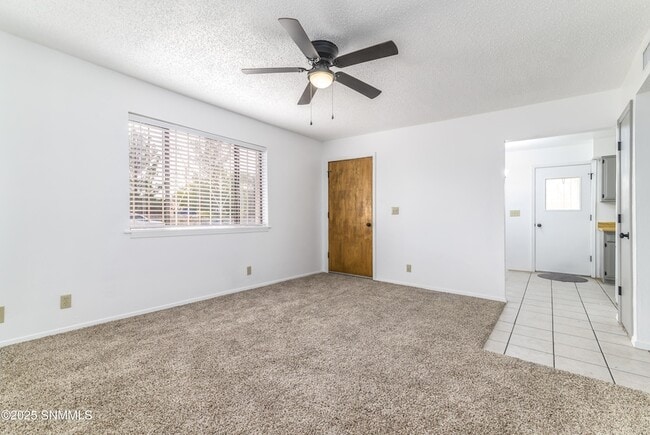 Building Photo - 112 Romero Dr