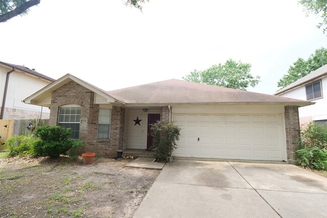 Building Photo - 23135 N Waterlake Dr