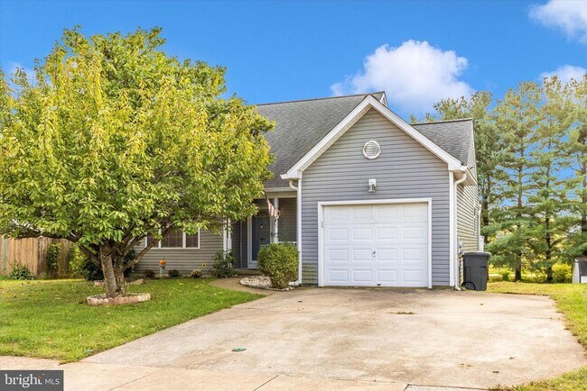 Building Photo - 105 Ridge Ave