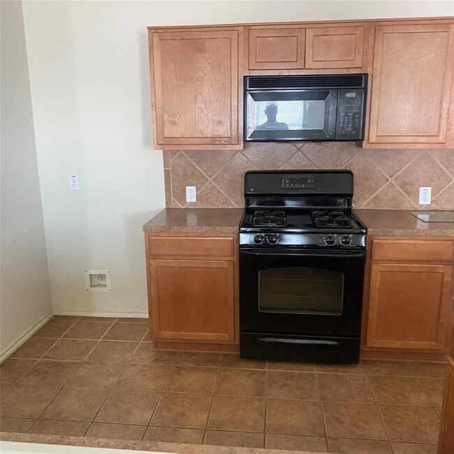 Building Photo - 20022 Juniper Berry Dr