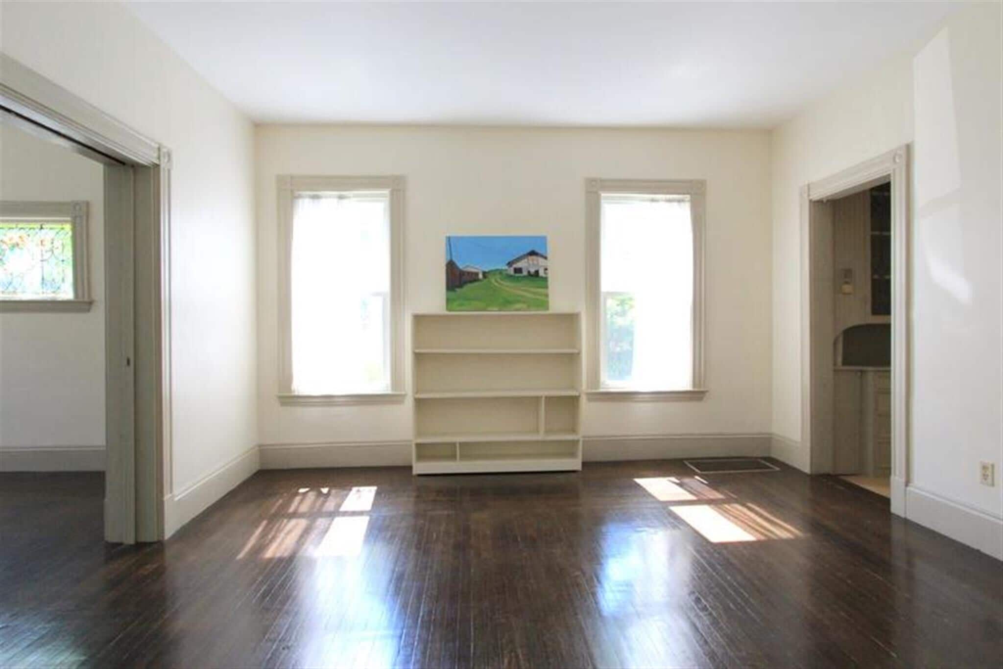 Building Photo - 12 Saginaw Ave