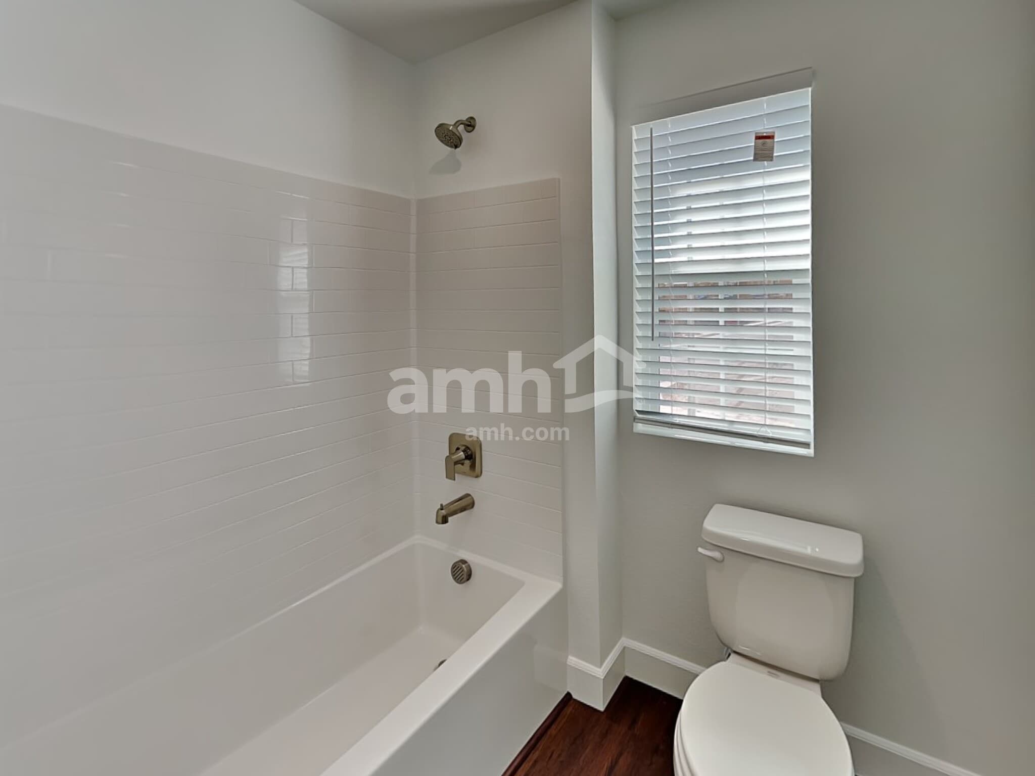 Building Photo - 100 Island Plumeria Ln