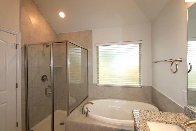 Building Photo - 2440 Roaring River Trail