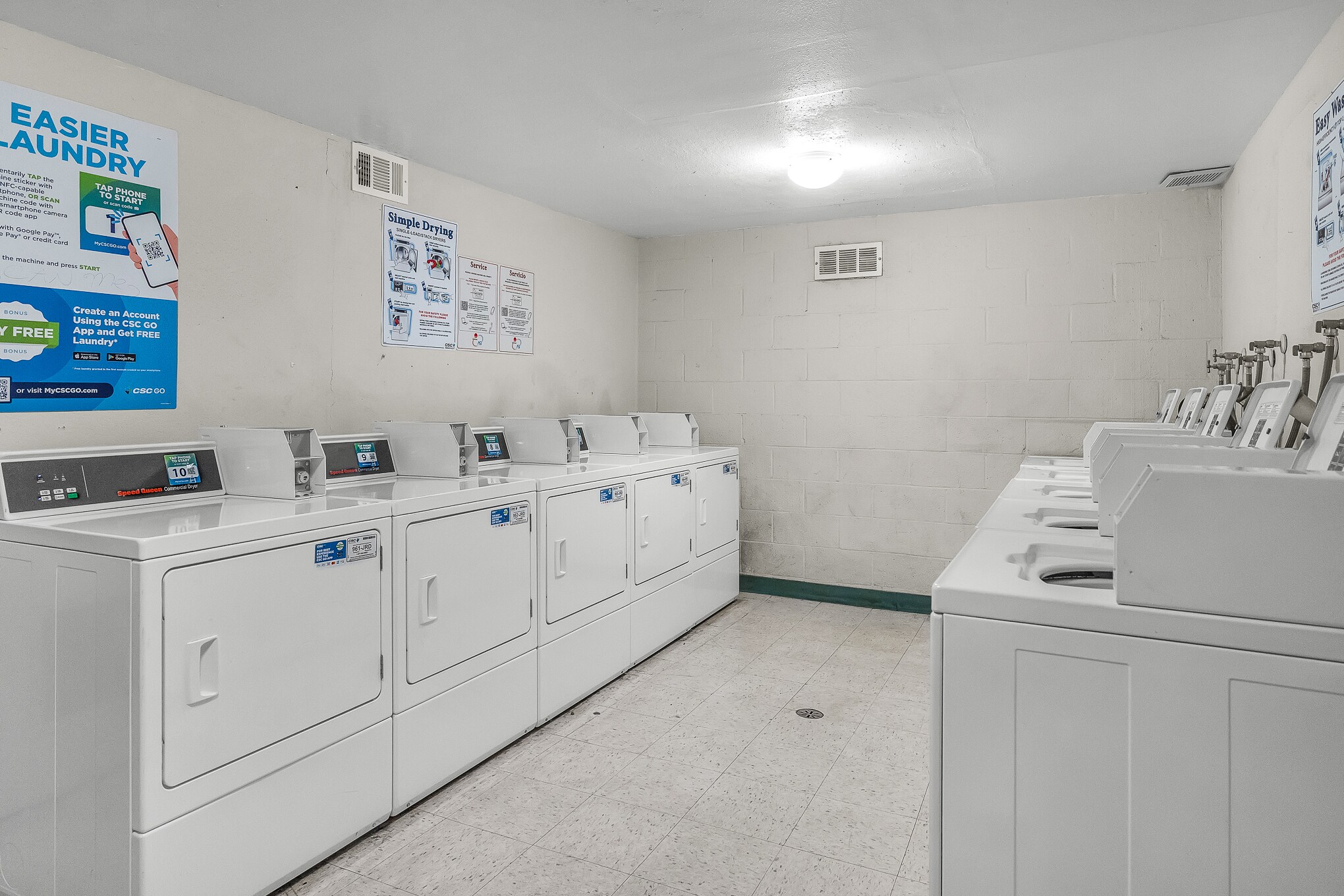 Community laundry room - 3640 Cardiff Ave