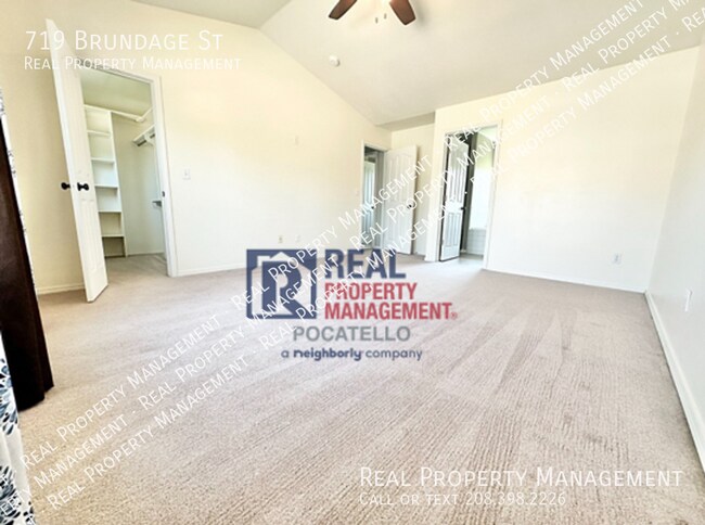 Building Photo - 719 Brundage St