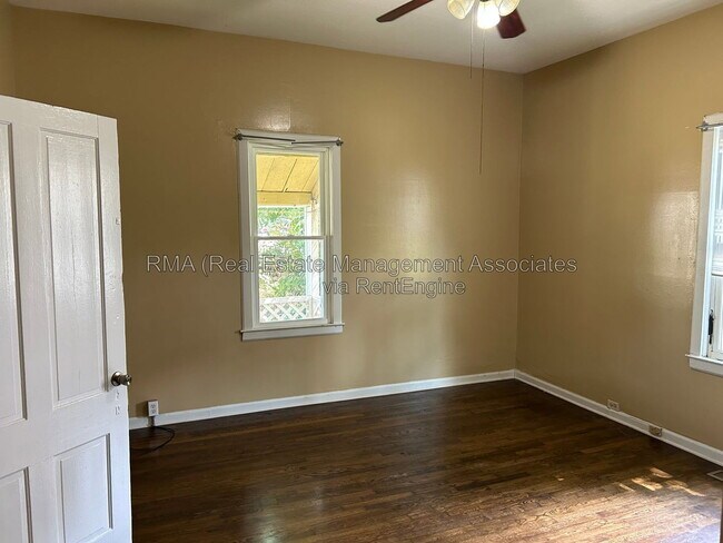 Building Photo - 119 Spalding St