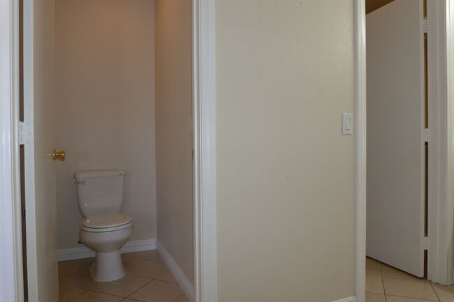 Building Photo - 5258 Cedar Bridge Ct