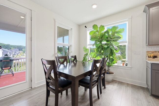 Building Photo - 1112 Basalt Ct
