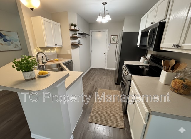 Building Photo - 942 Wynfield Cir