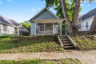 Building Photo - Remodeled 2-Bedroom Home in Saint Joseph with Off-Street Alley Parking