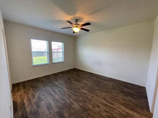 Building Photo - 13820 Mark Christopher Wy