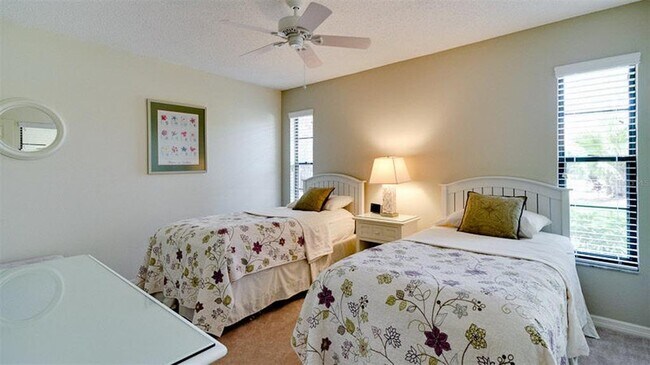 Building Photo - 7893 Timberwood Cir