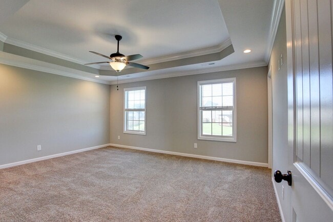 Building Photo - Big and Beautiful Smart Home