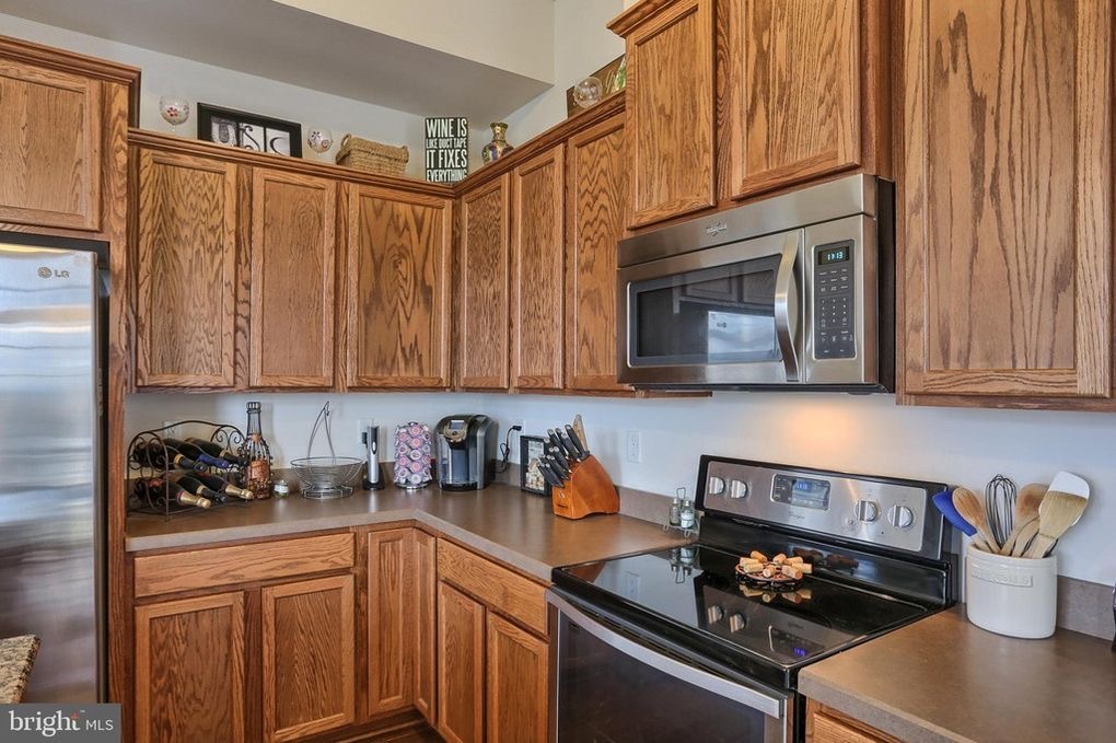Building Photo - 726 Whitetail Dr