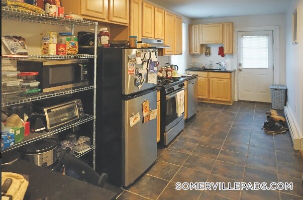 Building Photo - 2 Greenwood Terrace