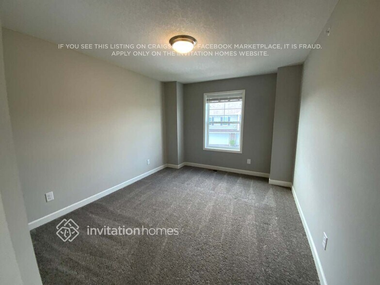 Building Photo - 10946 Zest St NE