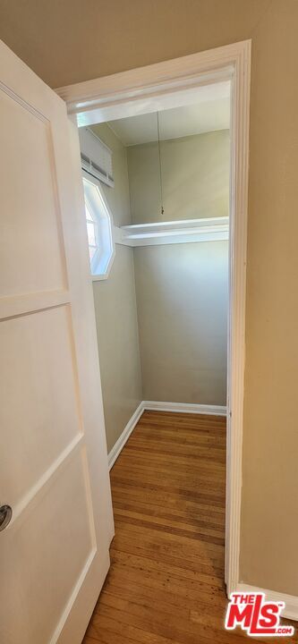 Building Photo - 1338 S Dunsmuir Ave