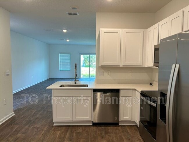 Building Photo - 9179 Stony Brk Rd