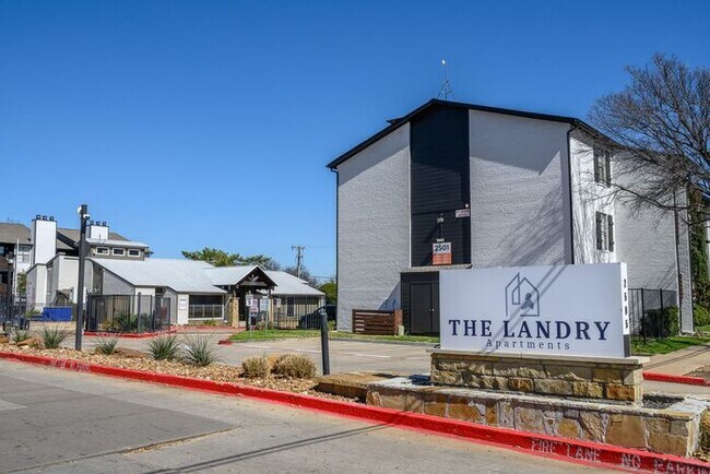 Building Photo - B3 | Lease Today and Receive 1 Month Free. *Restrictions Apply