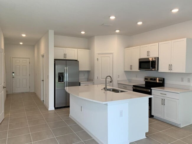 Building Photo - 8477 Lunar Skye St