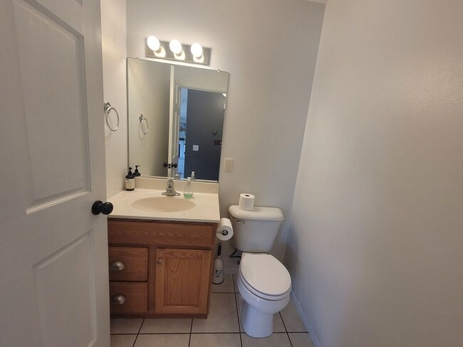 Building Photo - 2255 Vesterheim St