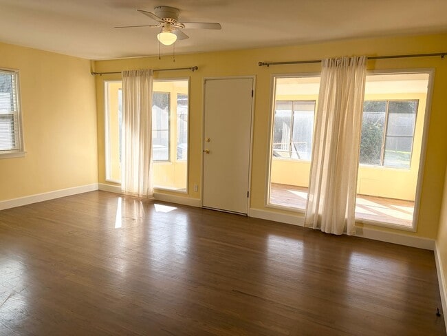 Building Photo - Spacious 3-Bedroom Home with Bonus Room, Bright Sunroom & Large Backyard