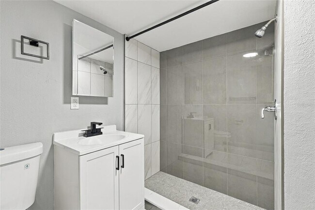 Building Photo - 4684 16th Ave S