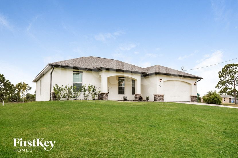 Building Photo - 2914 NW 26th Terrace