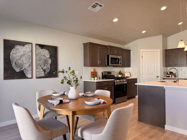 Building Photo - 10330 Crystal Ridge Dr