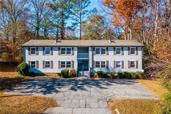 Building Photo - 121 Mark Twain Cir