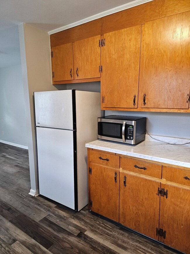 Building Photo - 115 Blakemore Cir