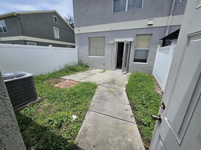 Building Photo - 12526 Cruxbury Dr