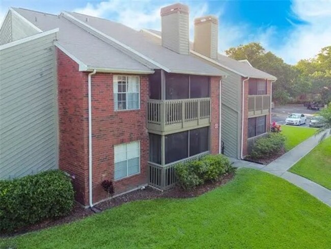 Building Photo - Beautiful 2 bedroom, 2 bathroom condo!