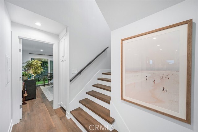 Building Photo - 45 Emerald Bay