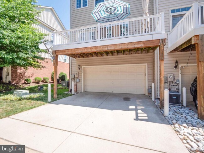 Building Photo - 2279 Merseyside Dr