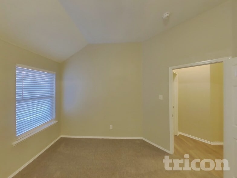 Building Photo - 2109 Pecan Creek Dr