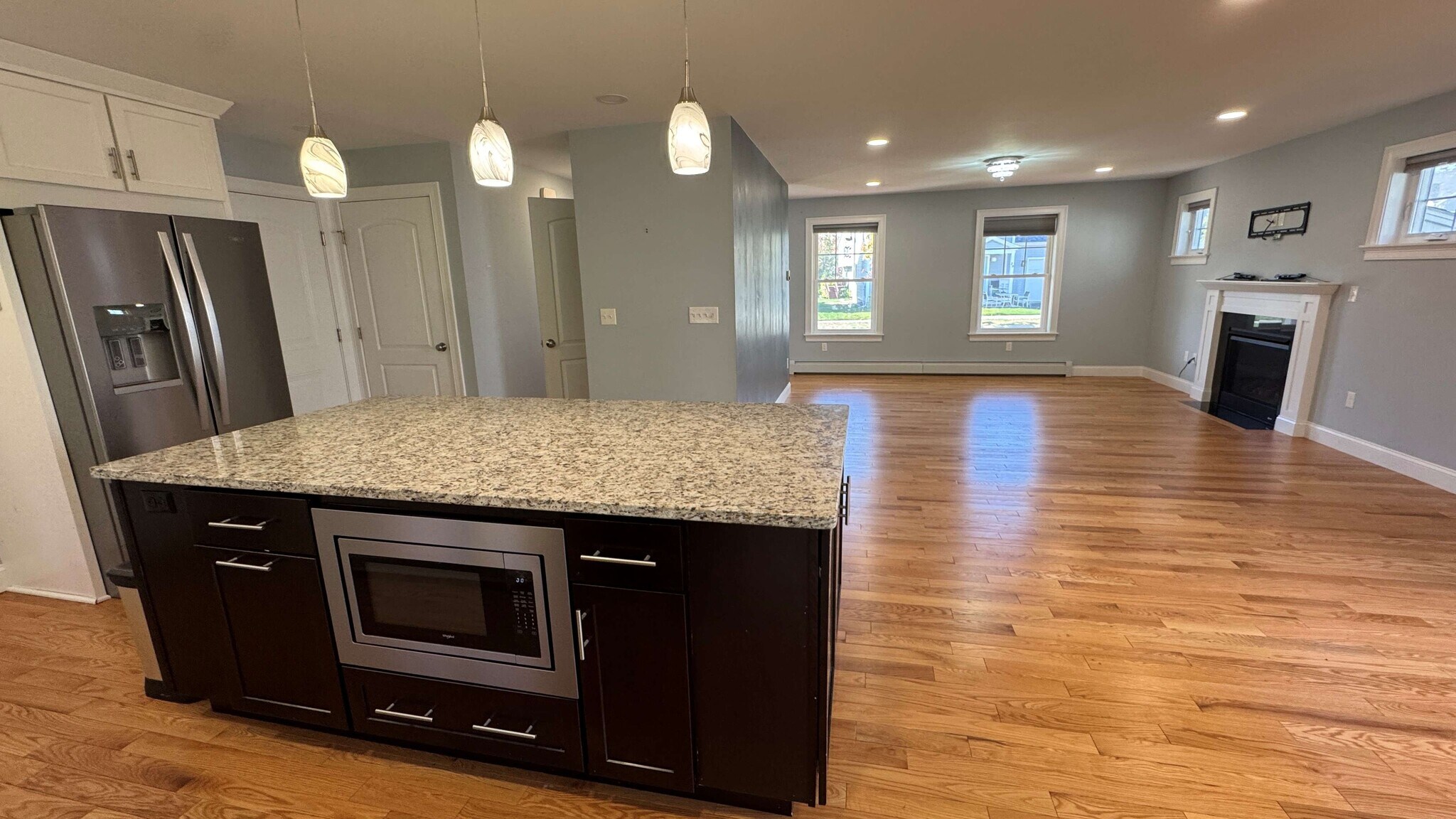 Building Photo - 38 Gristmill Ln