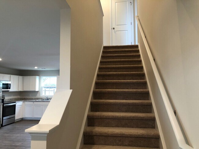 Building Photo - Beautiful *Like New* Home  in Christiana!
