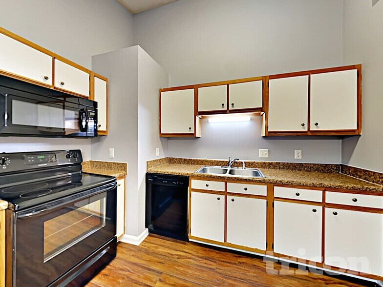 Building Photo - 109 Jaybird Ln