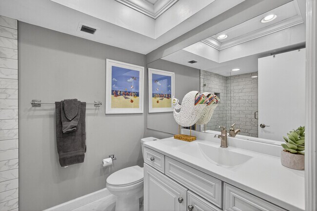 Building Photo - 605 Brackenwood Cove