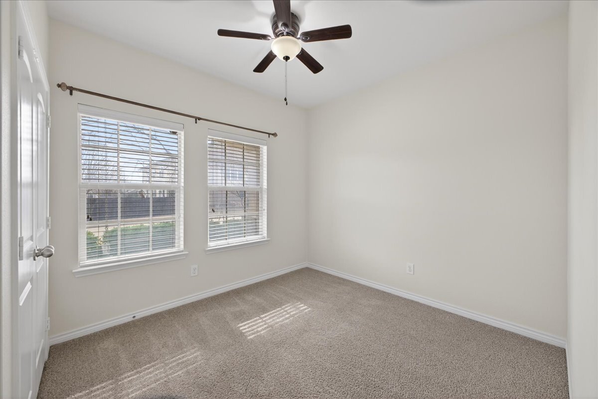 BEDROOM 1 - 6124 Amberjack Trl