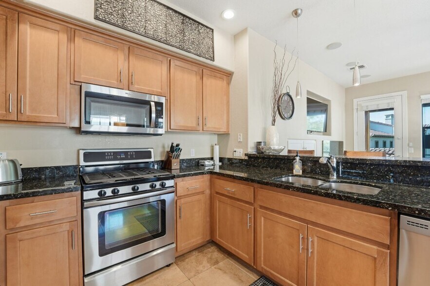 Building Photo - 20750 N 87th St