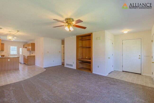 Building Photo - East side of Manhattan!