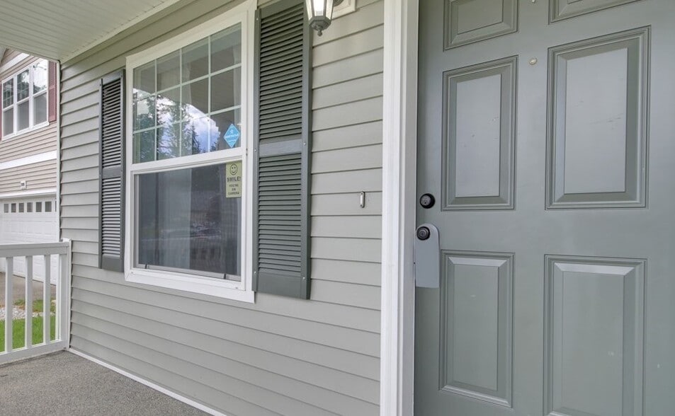 Building Photo - 20204 17th Avenue Ct E