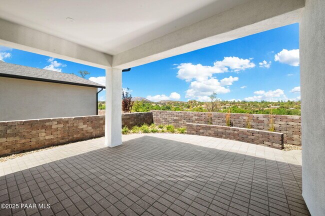 Building Photo - 1326 Rockwood Dr