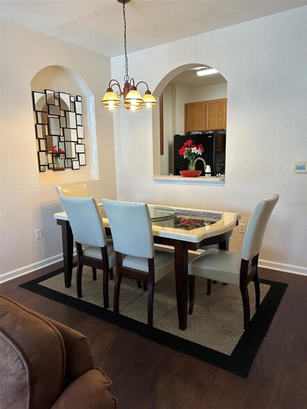 Building Photo - 6466 Cava Alta Dr