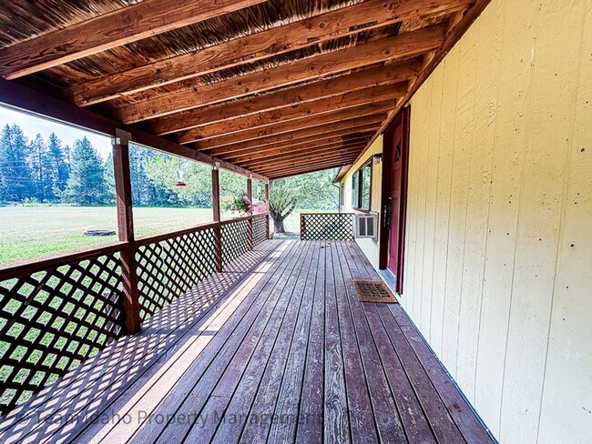 Building Photo - 317 E Elkhorn Meadows Rd