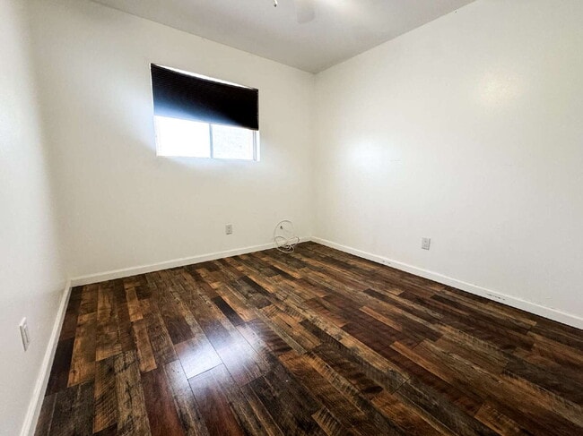 Building Photo - "Spacious 3-Bedroom Oasis in Yuma - 2,721 ...